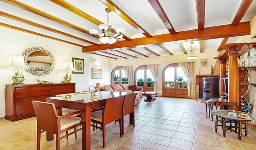 villa Scina interior